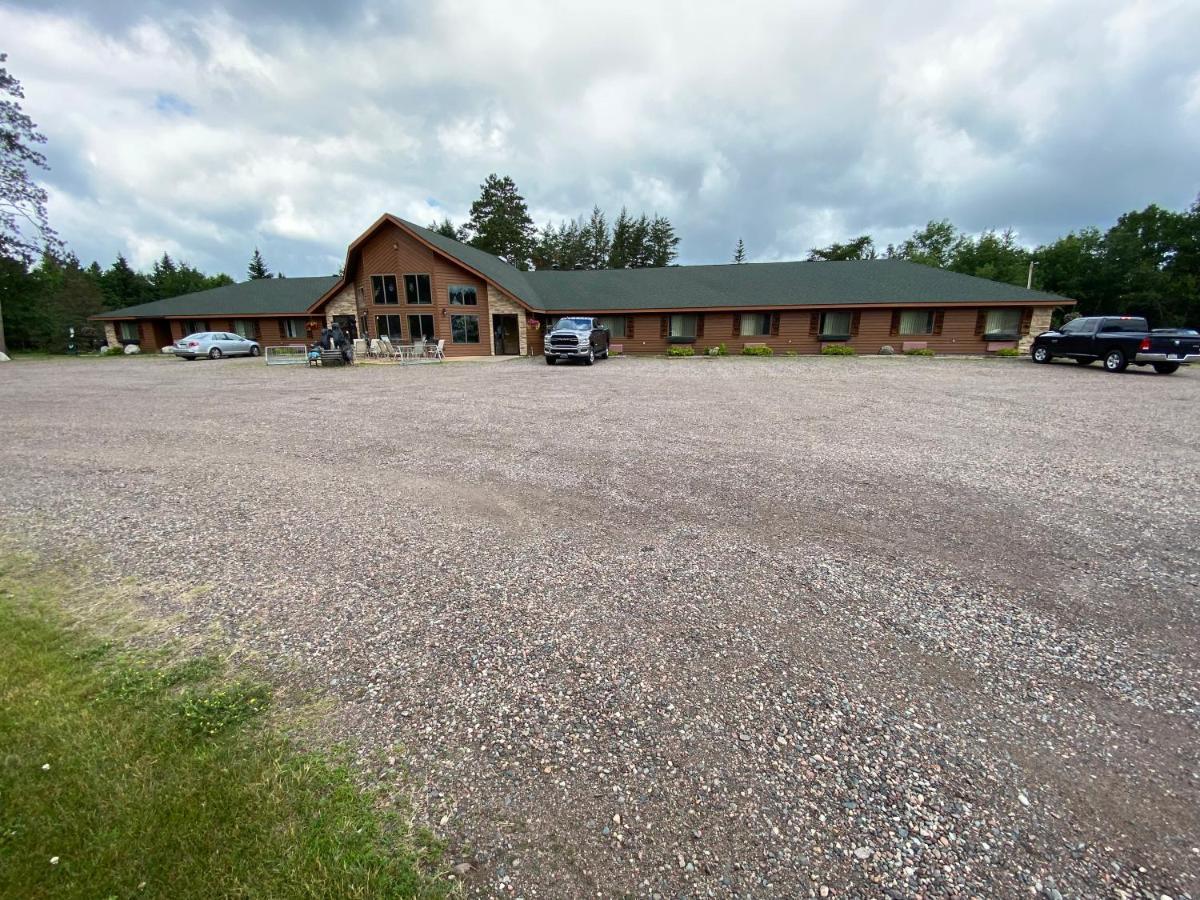 Boulder Bear Motor Lodge Boulder Junction Экстерьер фото